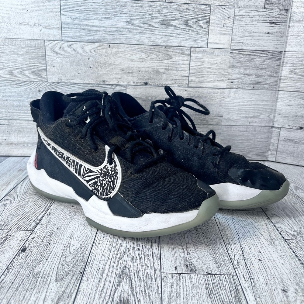 Nike Black Athletic Shoes